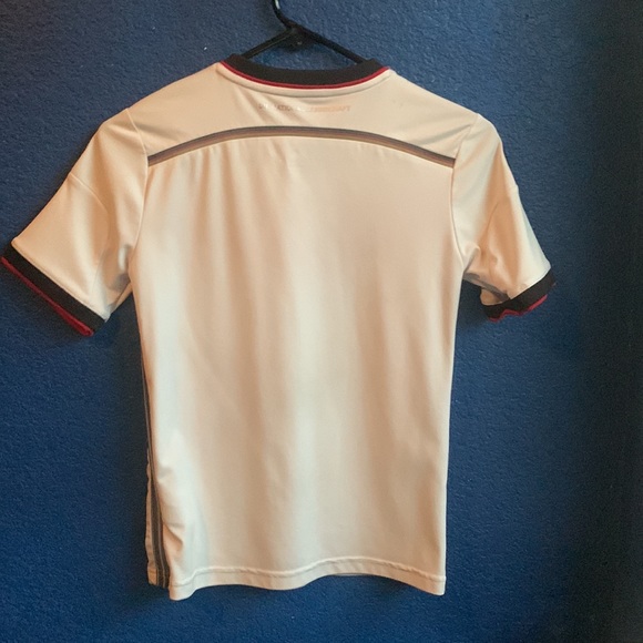 Adidas Germany 2014 2015 World Cup Champions jersey. RARE! - Picture 2 of 5